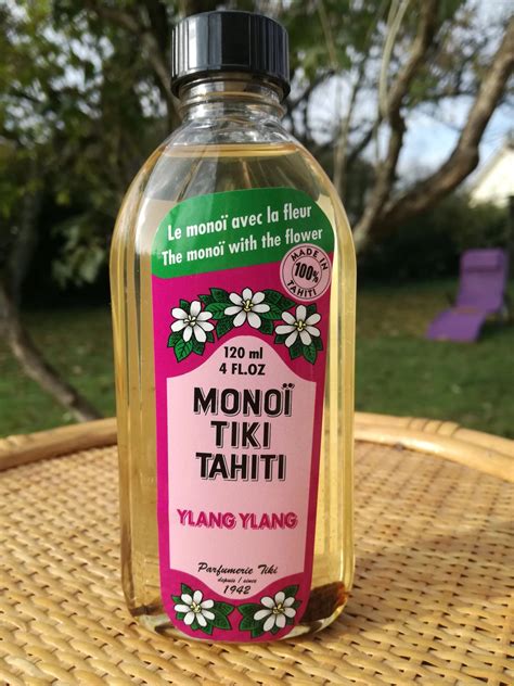 monoi tahiti.